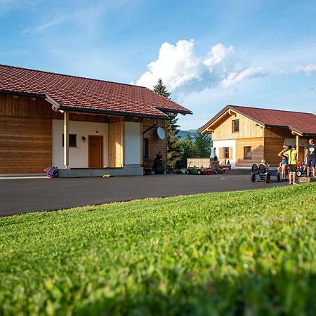 שלניצן Chalets Und Apartments Hauserhof Nassfeld מראה חיצוני תמונה
