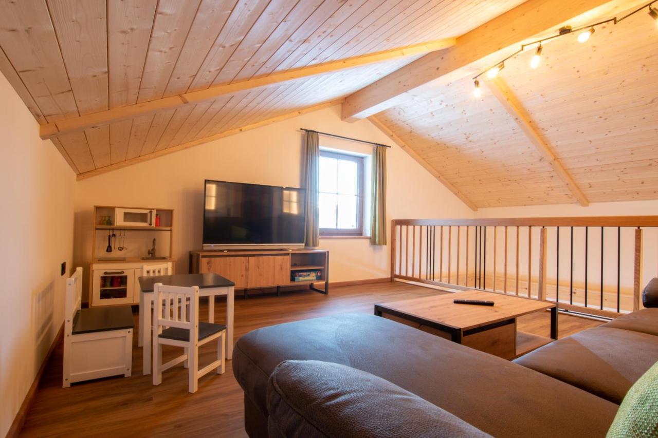 שלניצן Chalets Und Apartments Hauserhof Nassfeld מראה חיצוני תמונה