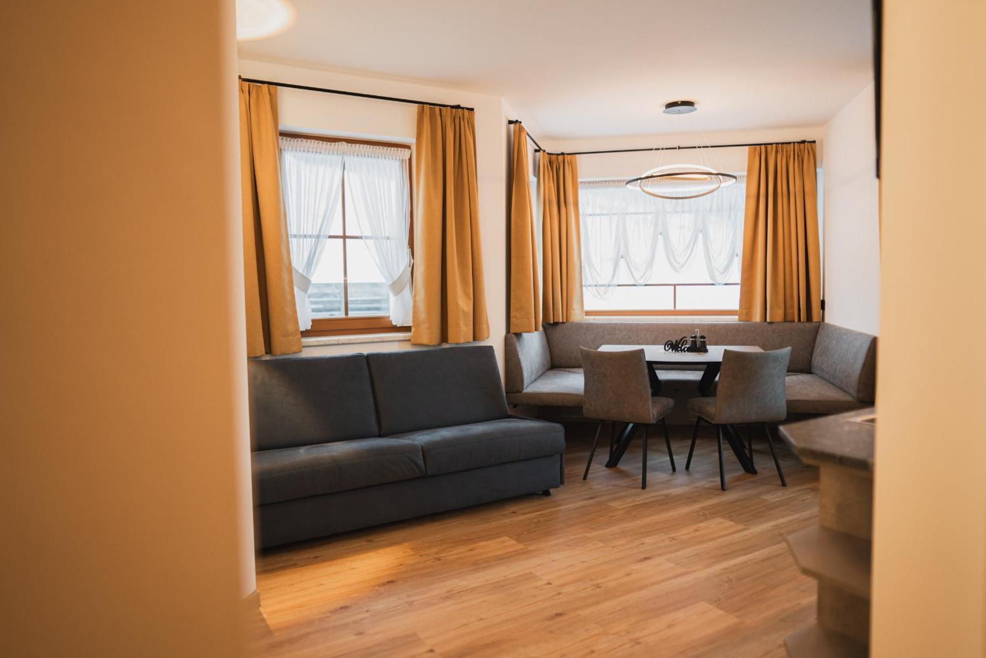 שלניצן Chalets Und Apartments Hauserhof Nassfeld מראה חיצוני תמונה
